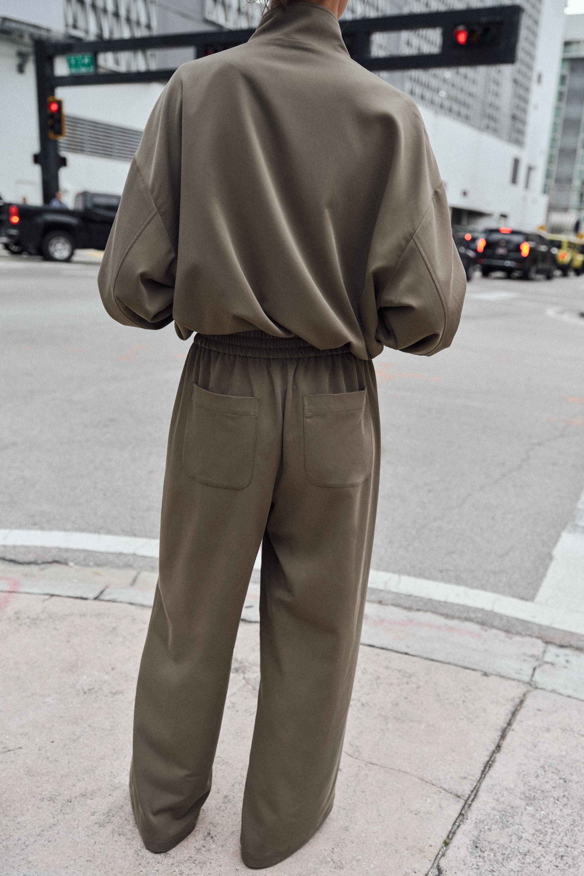 PANTALON DROIT NERVURÉ